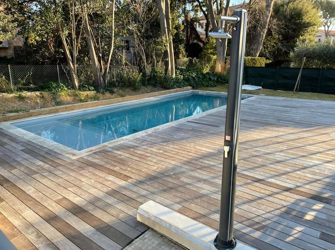T2 Garden Beach Saint-Cyr-sur-Mer Exteriör bild